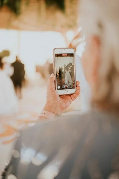 How to Collect Wedding Guest Photos for Free Using Google Drive (Step-by-Step Guide)